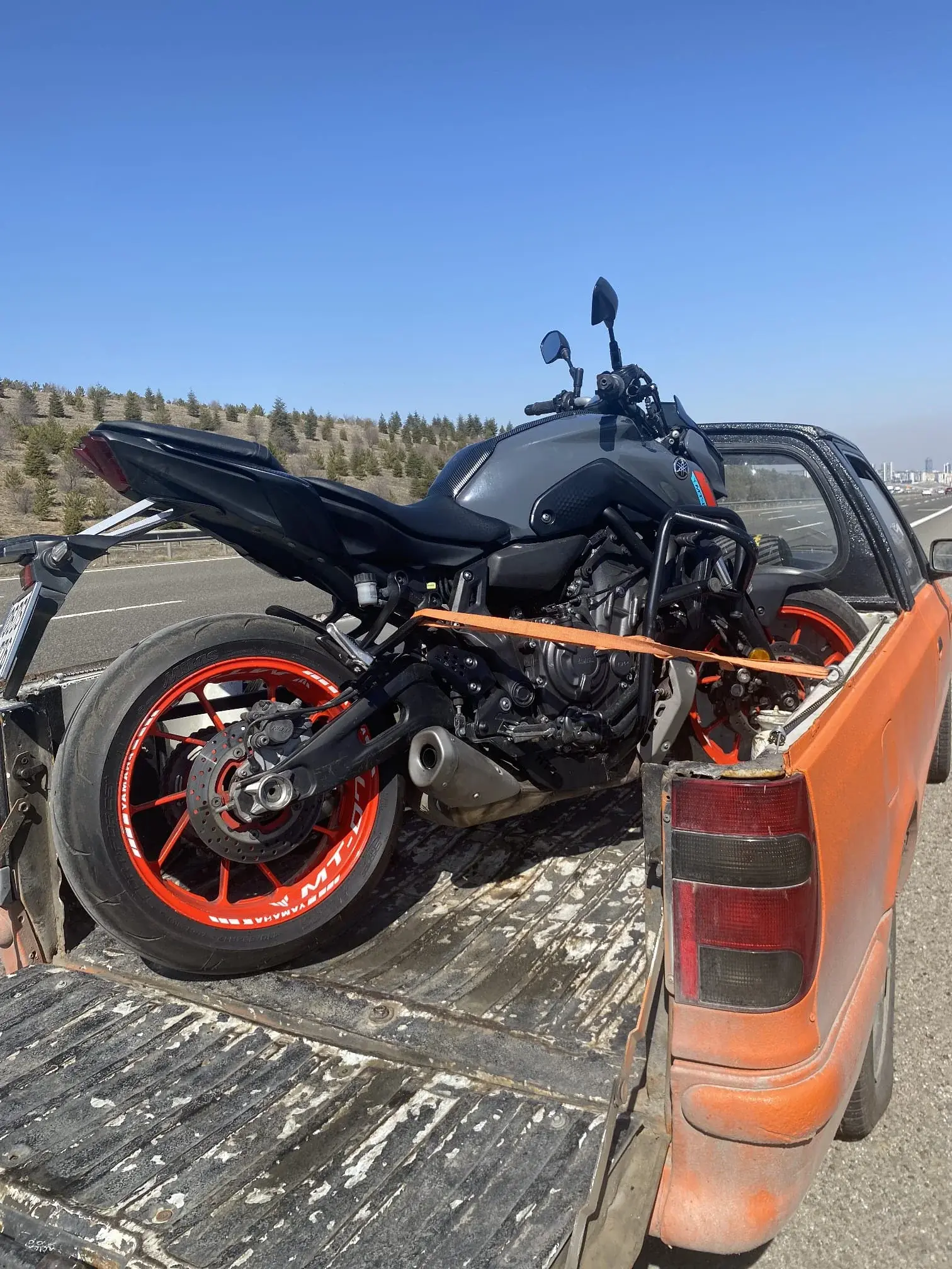 Yamaha MT-07 motosiklet taşıma – Ankara motosiklet yol yardım