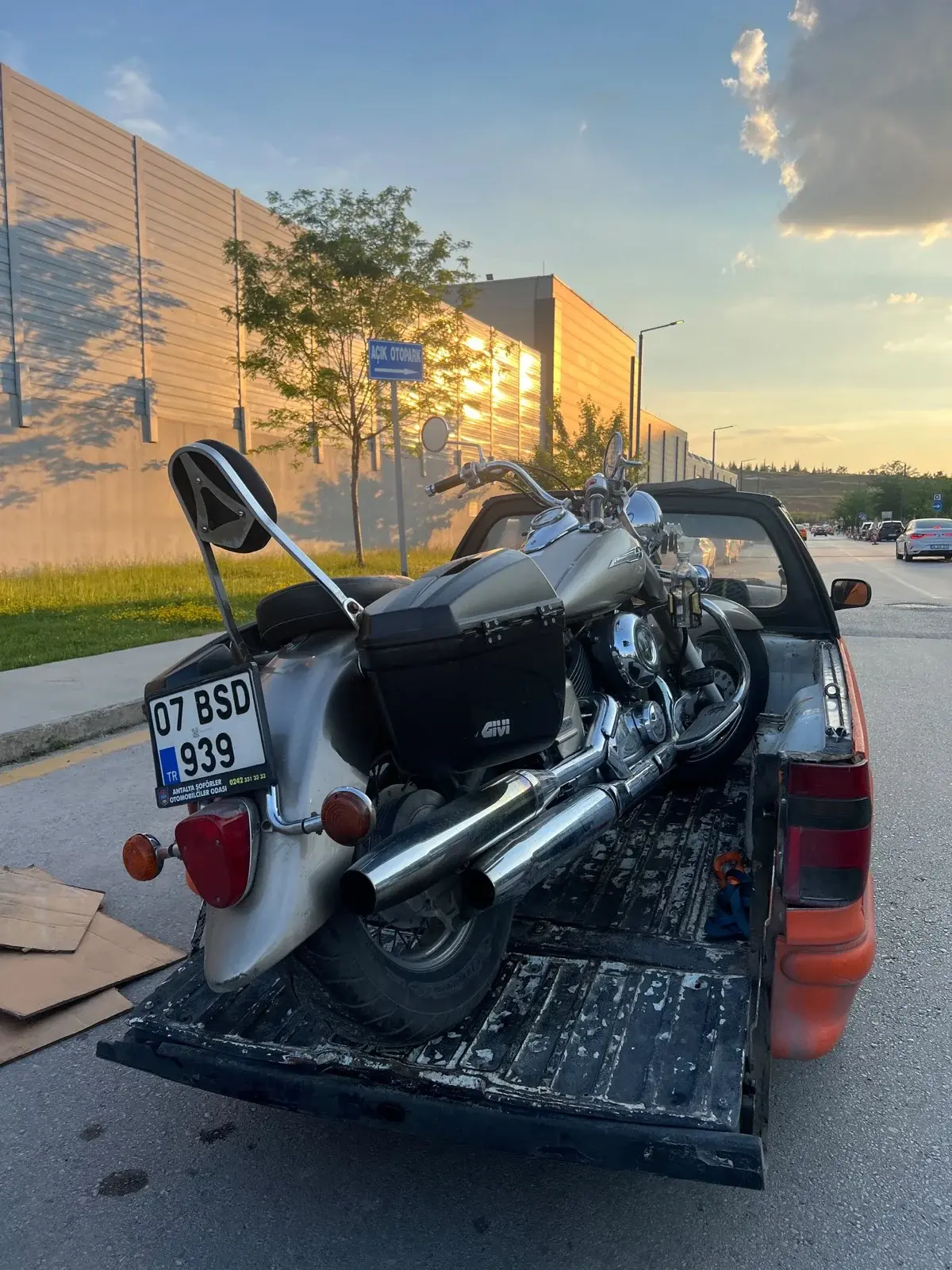 Ankara motosiklet taşıma hizmeti – cruiser motosiklet yükleme