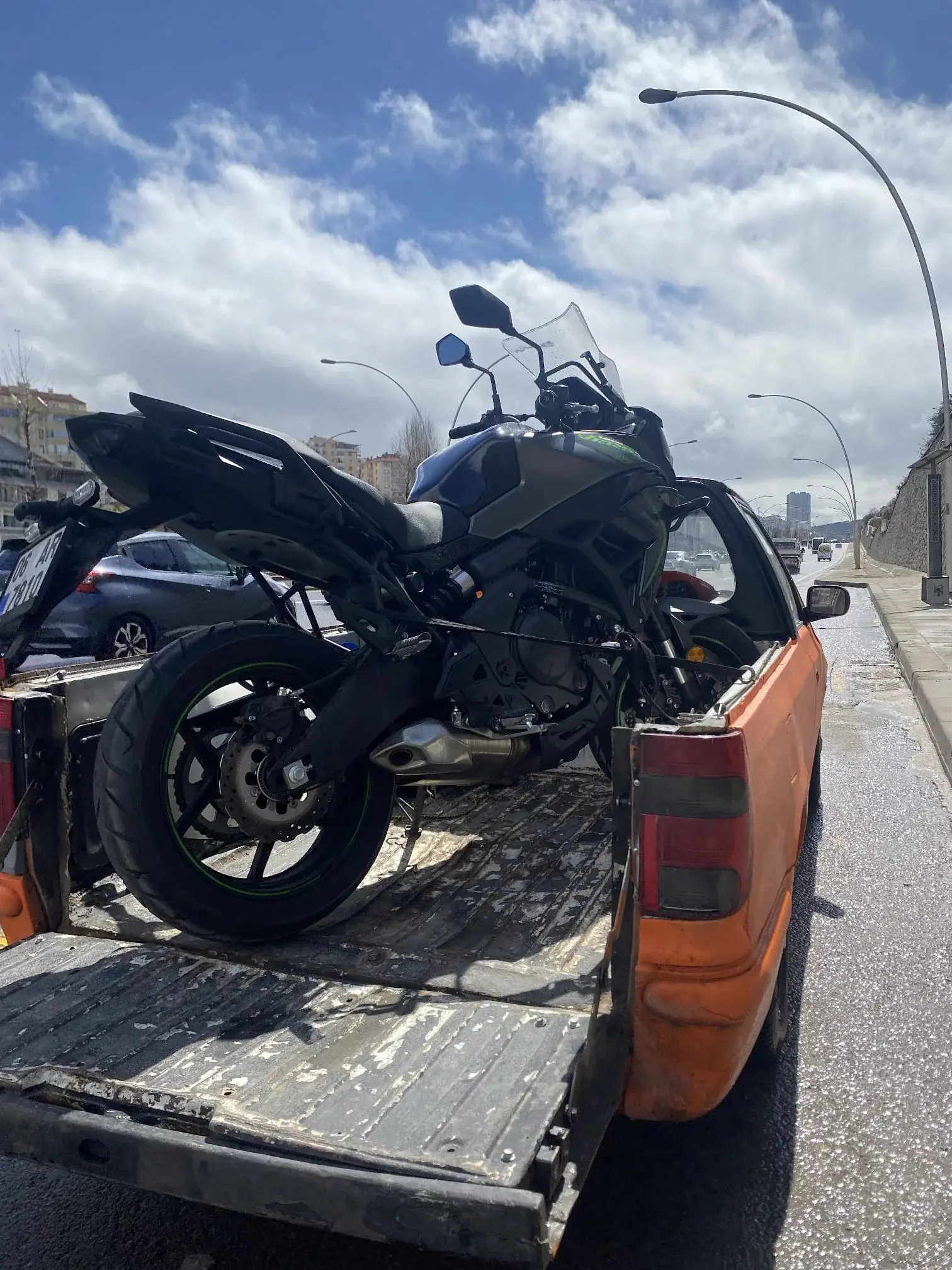 Motosiklet Çekici Ankara hizmet aracı ile macera motosiklet taşıma